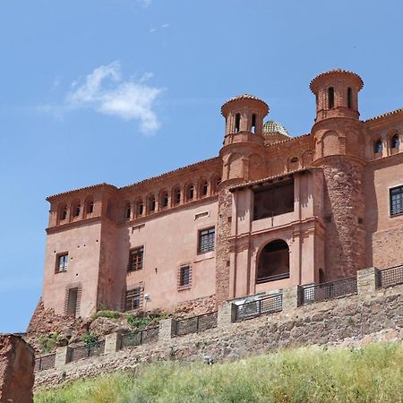 Hospederia Palacio Papa Luna Illueca Exterior photo